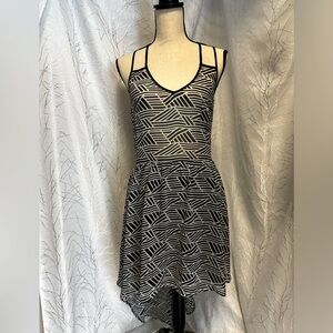 Lightweight navy and white strappy geometric sundress